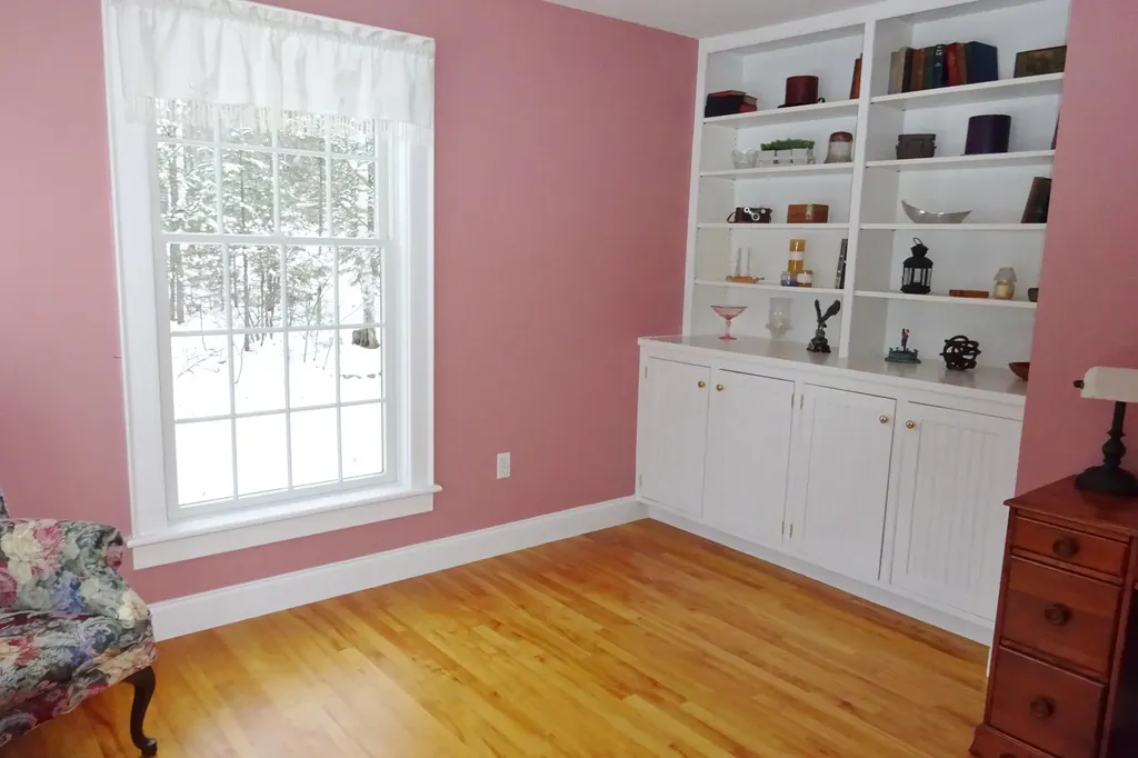 18 Hillside Drive Veazie ME 04401