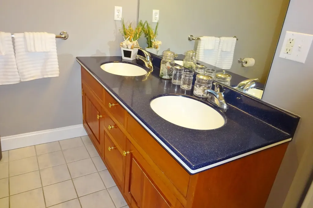 18 Hillside Drive Veazie ME 04401