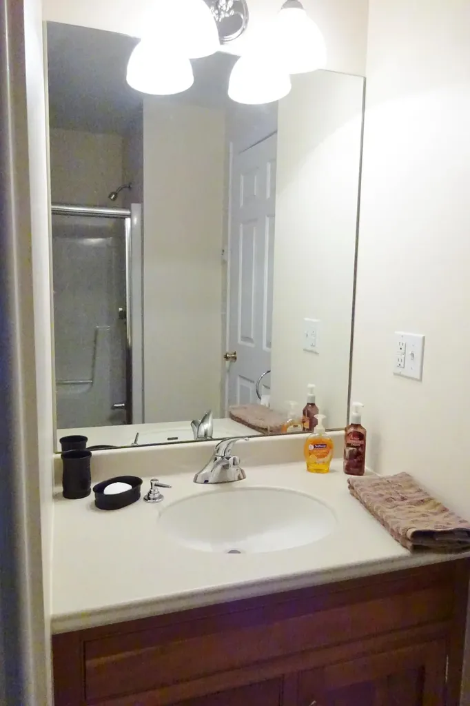18 Hillside Drive Veazie ME 04401