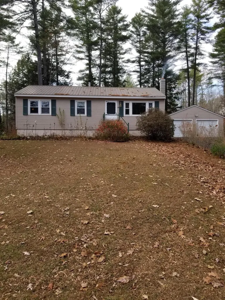 15 Glen Drive Casco ME 04015