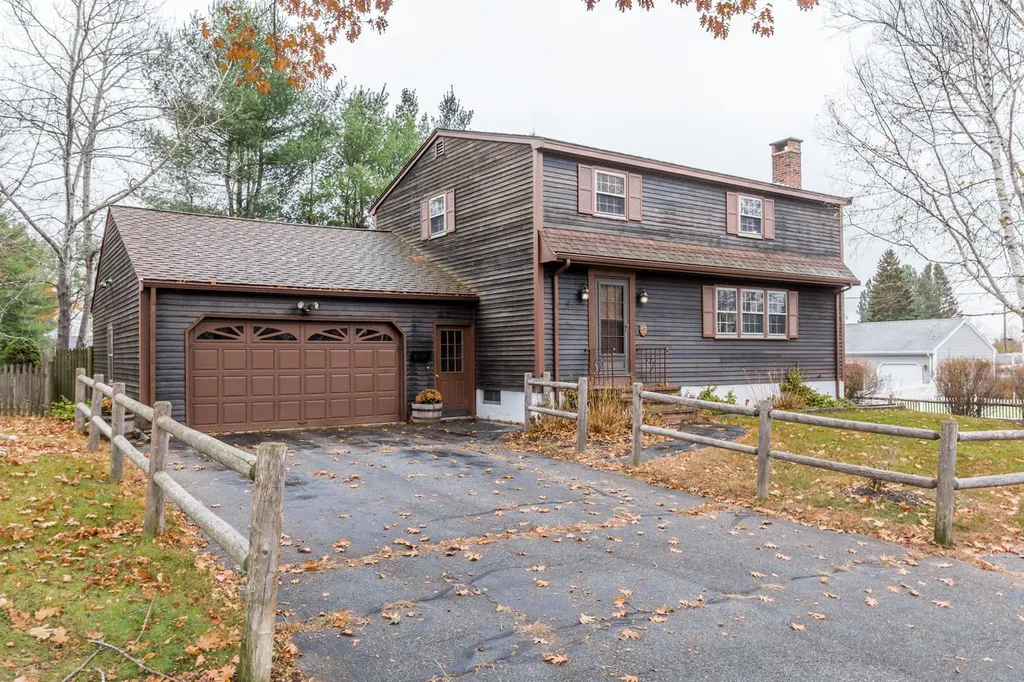 17 Hamblet Avenue Portland ME 04103
