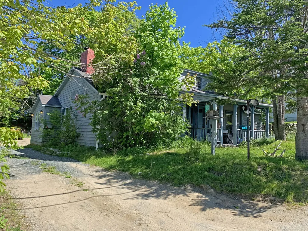 10 Lincoln Street Ellsworth ME 04605
