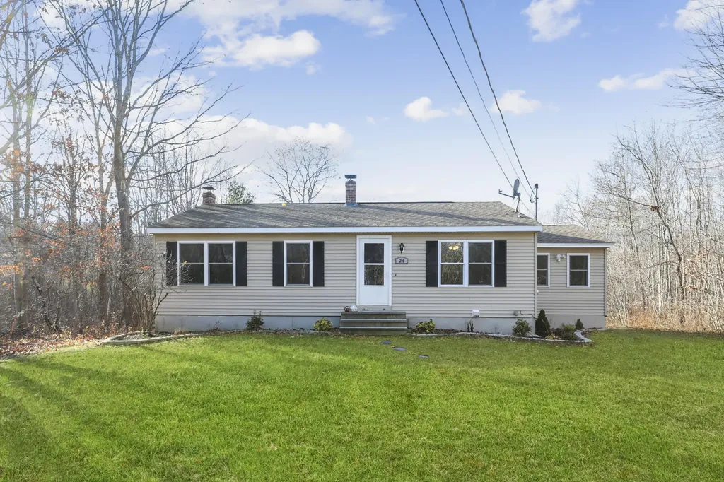 24 Balsam Lane Kennebunk ME 04043