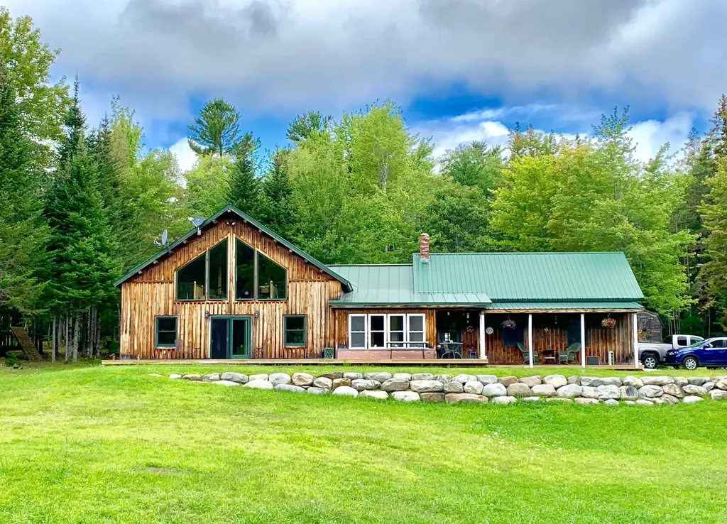 112 Cross Road Bucksport ME 04416
