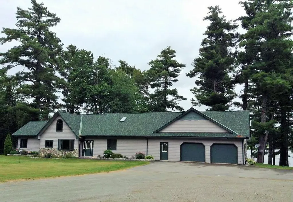 239 Durham Bridge Road Newport ME 04953