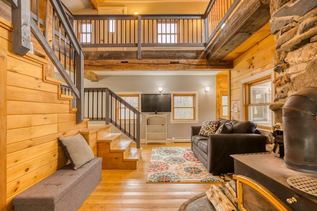 52 Emily Drive Sabattus ME 04280