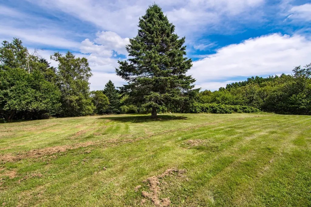 26 Harbor Road Steuben ME 04680
