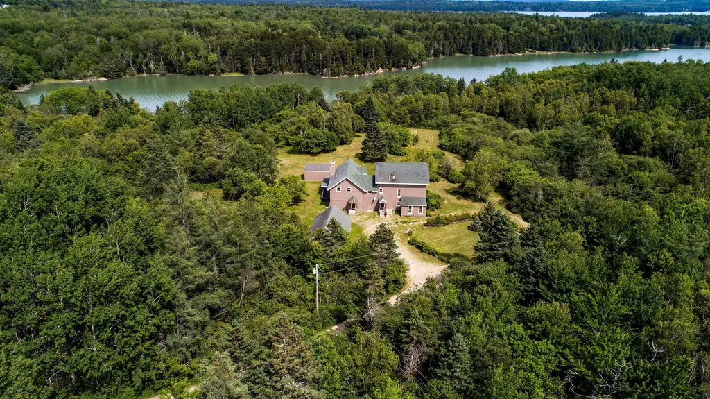 26 Harbor Road Steuben ME 04680