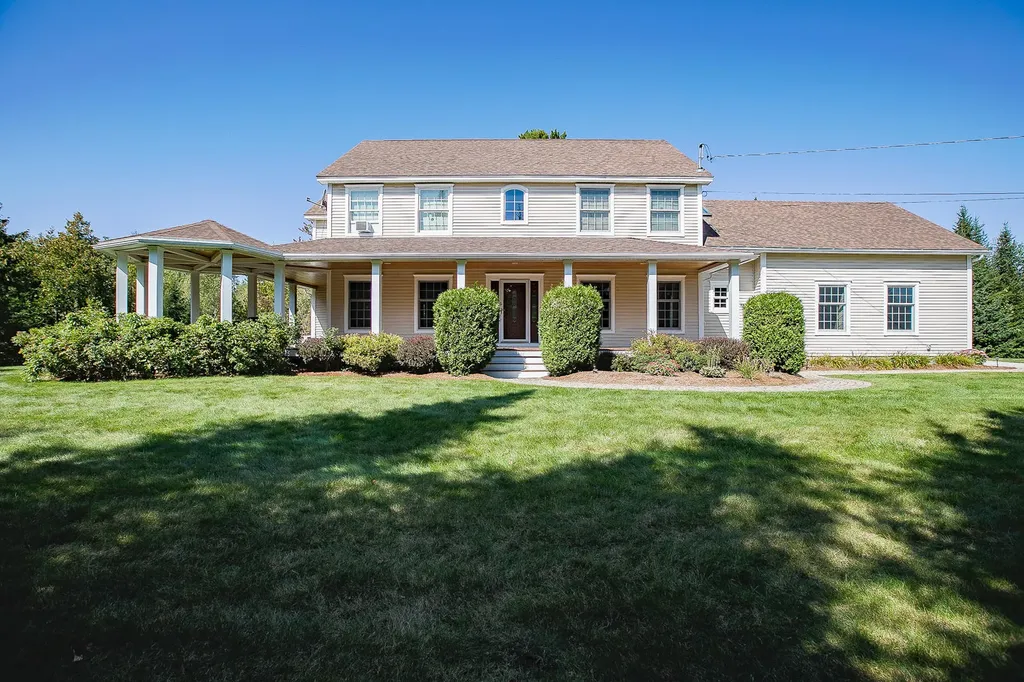43 Skyline Road Bangor ME 04401