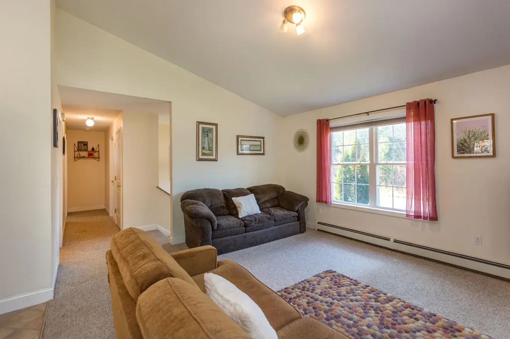 72 Autumn Drive Poland ME 04274