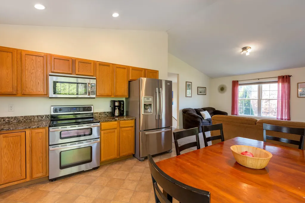 72 Autumn Drive Poland ME 04274