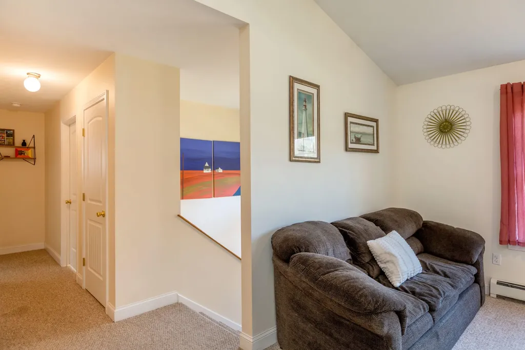 72 Autumn Drive Poland ME 04274