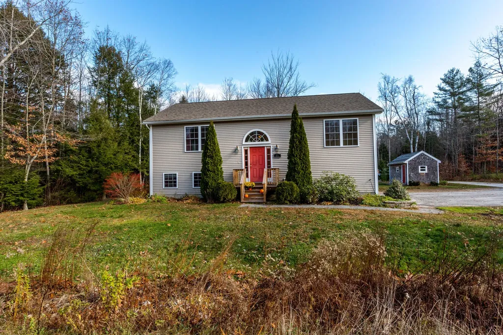 72 Autumn Drive Poland ME 04274