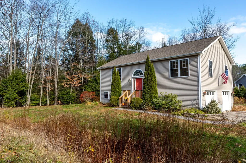 72 Autumn Drive Poland ME 04274