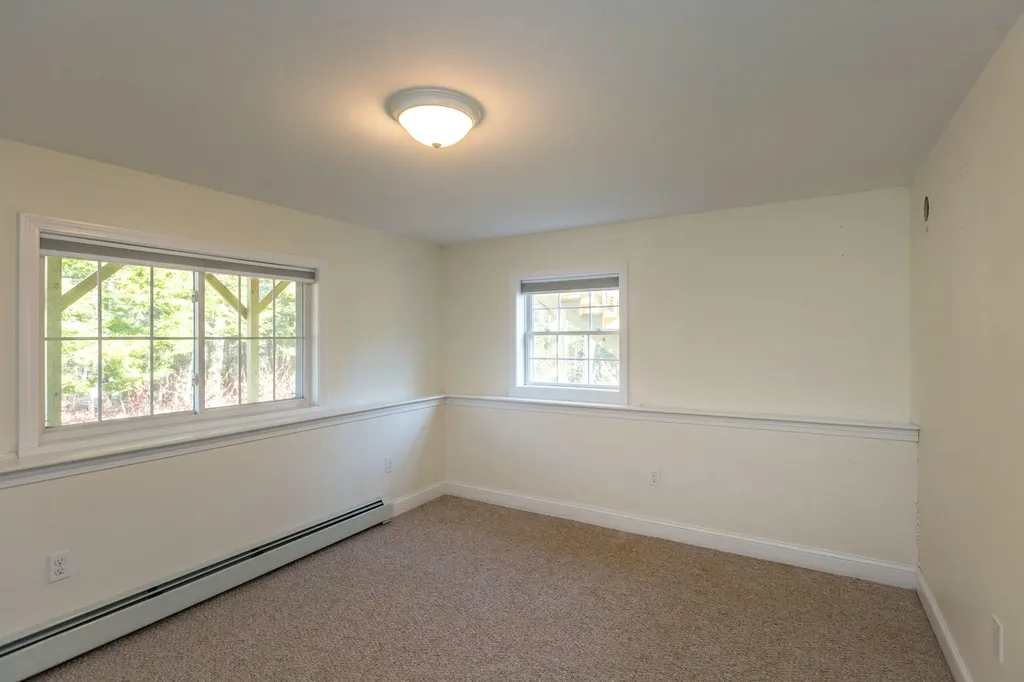 72 Autumn Drive Poland ME 04274