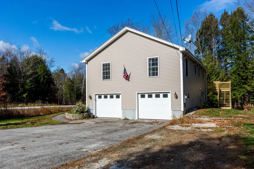 72 Autumn Drive Poland ME 04274