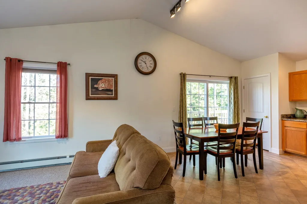 72 Autumn Drive Poland ME 04274