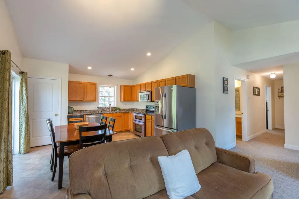 72 Autumn Drive Poland ME 04274