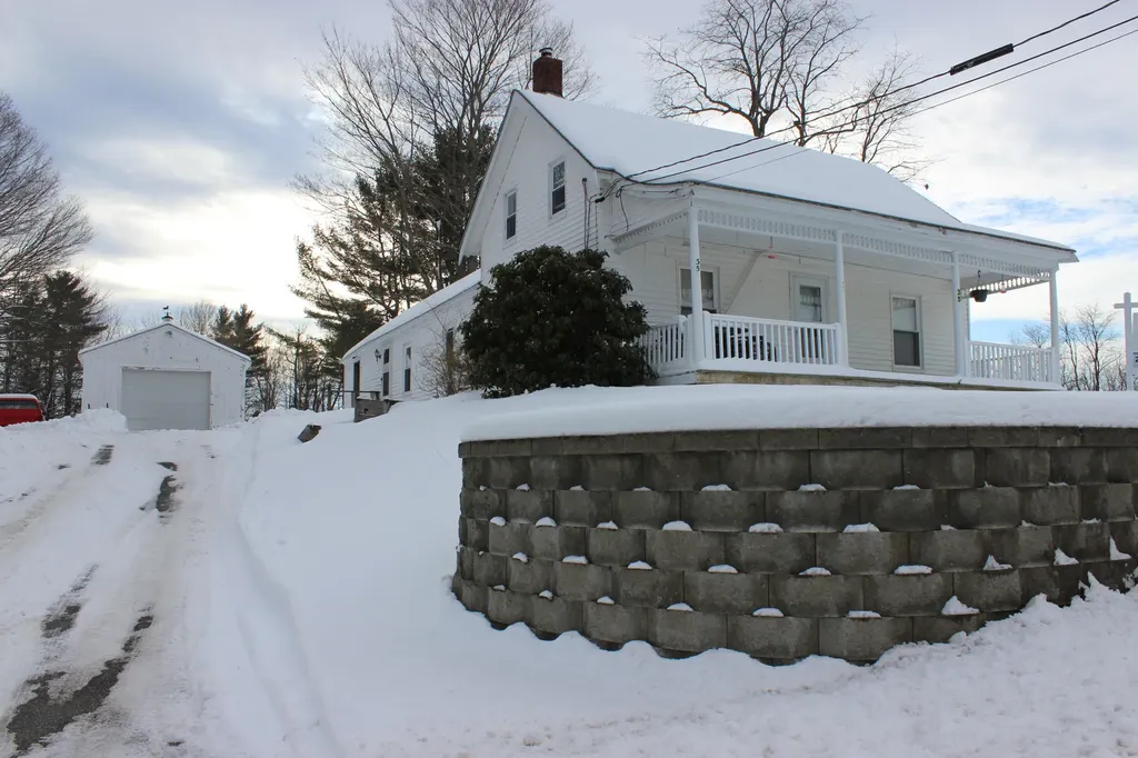 35 Upland Road Lisbon ME 04250