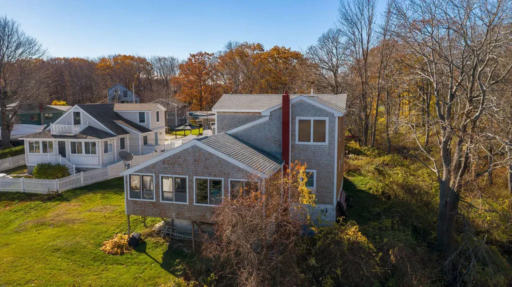 9 Red Oak Lane Biddeford ME 04005