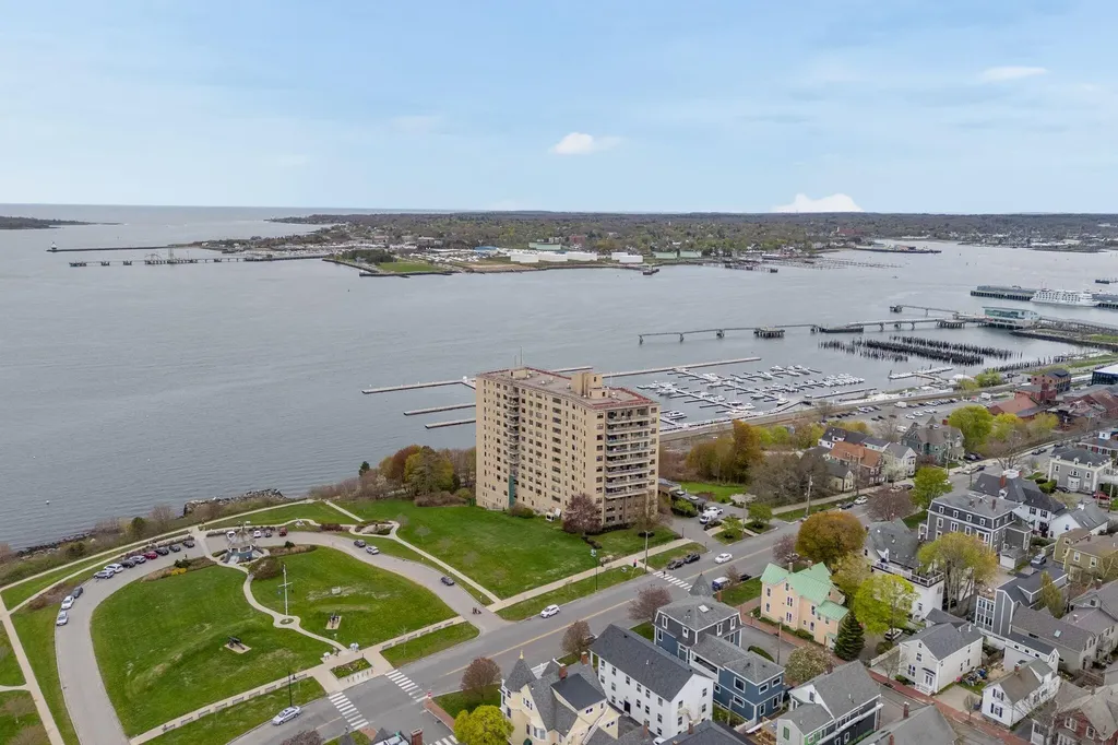 45 Eastern Promenade Portland ME 04101