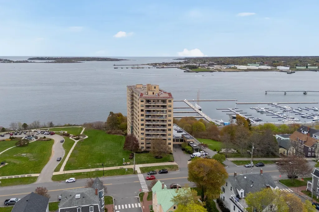 45 Eastern Promenade Portland ME 04101