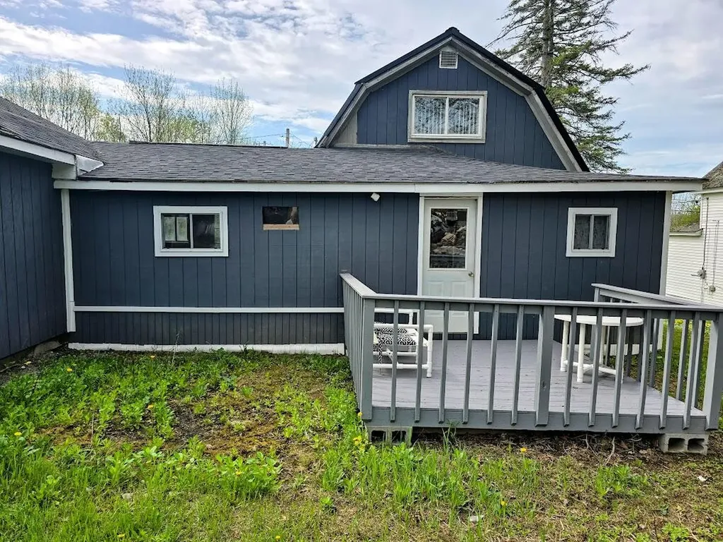 18 Railroad Avenue Milo ME 04463