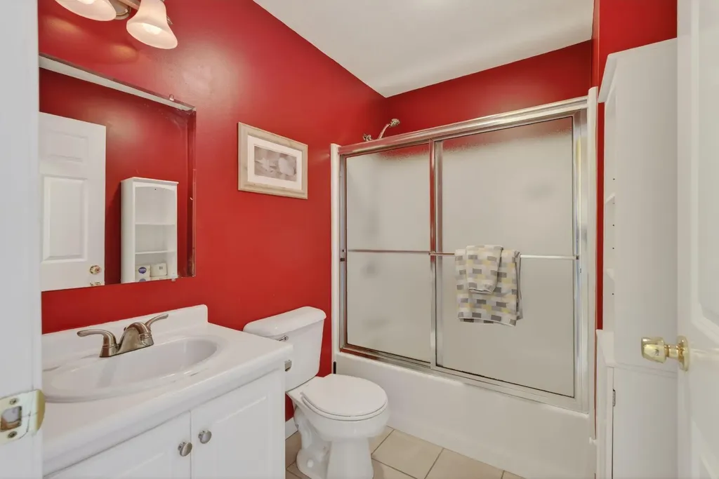 170 E Grand Avenue Old Orchard Beach ME 04064