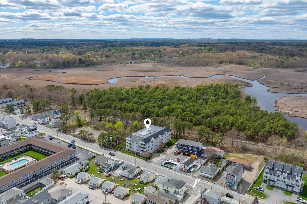 170 E Grand Avenue Old Orchard Beach ME 04064