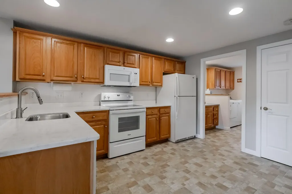310 Hill Street Biddeford ME 04005