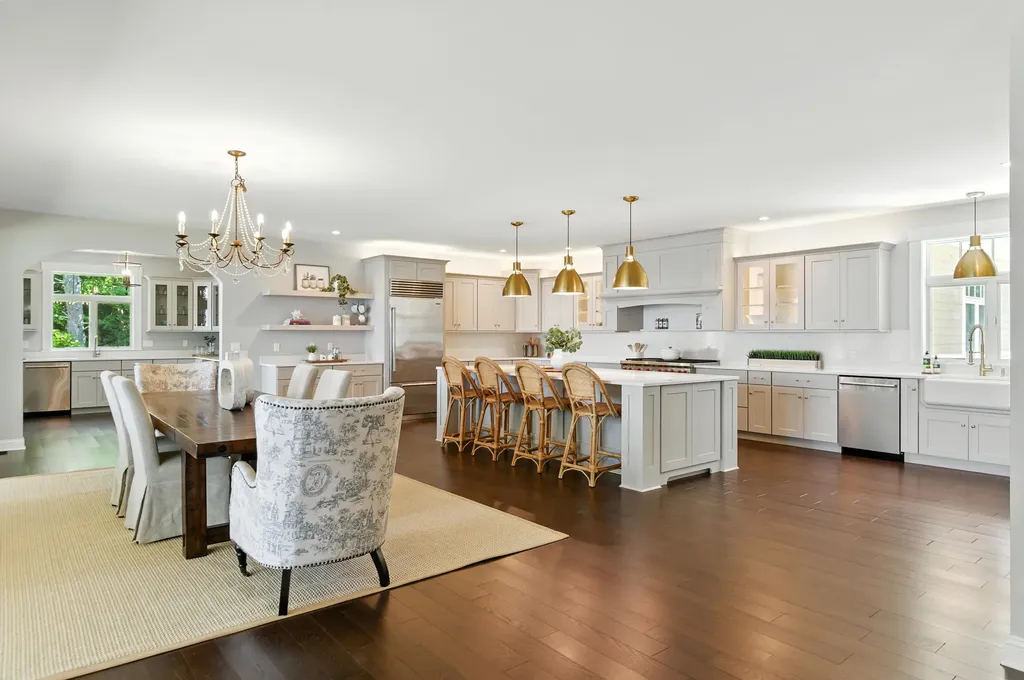 46 Windward Shore Road Raymond ME 04071