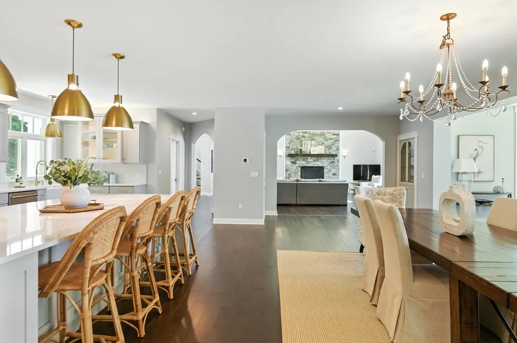 46 Windward Shore Road Raymond ME 04071