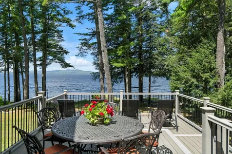 46 Windward Shore Road Raymond ME 04071