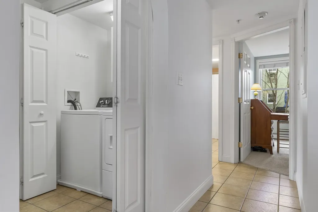 9 Waterville Street Portland ME 04101