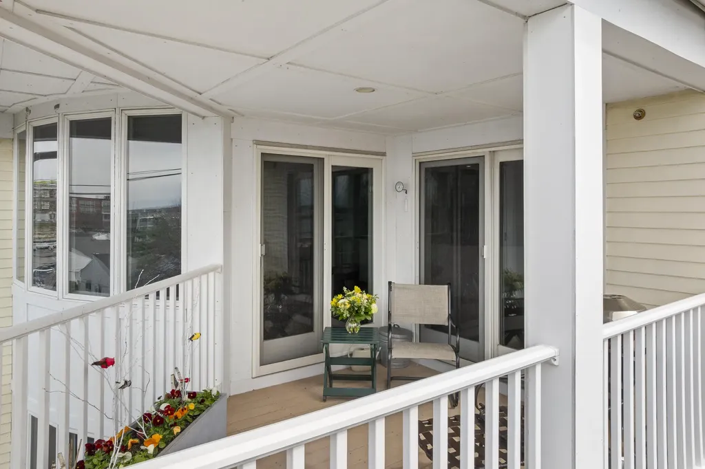 9 Waterville Street Portland ME 04101