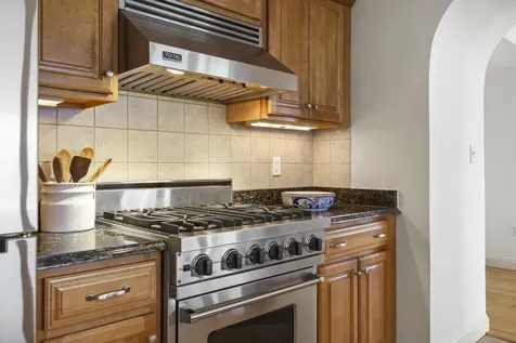 9 Waterville Street Portland ME 04101