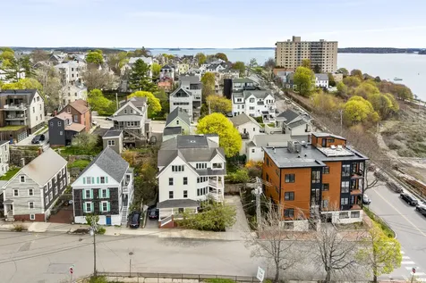 9 Waterville Street Portland ME 04101