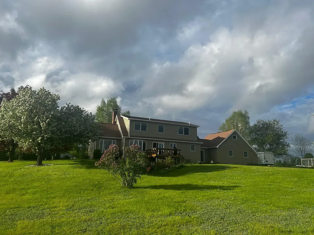 113 Stetson Road Newport ME 04953