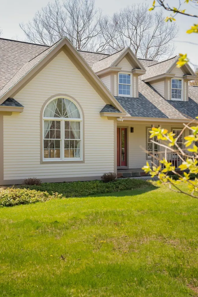 80 Grandview Drive Belgrade ME 04917