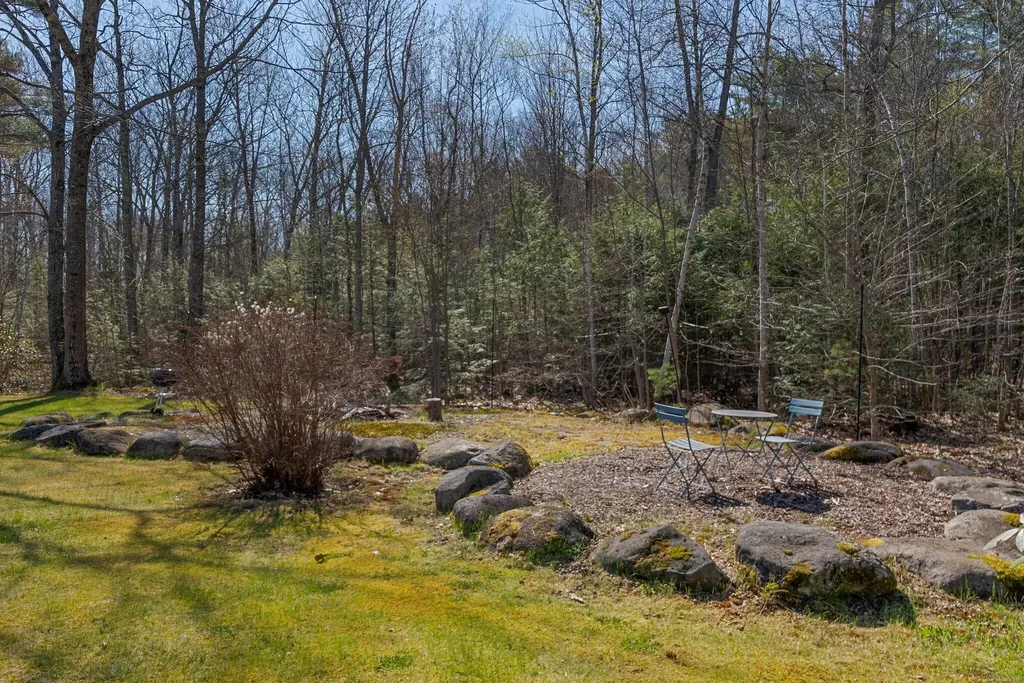 80 Grandview Drive Belgrade ME 04917