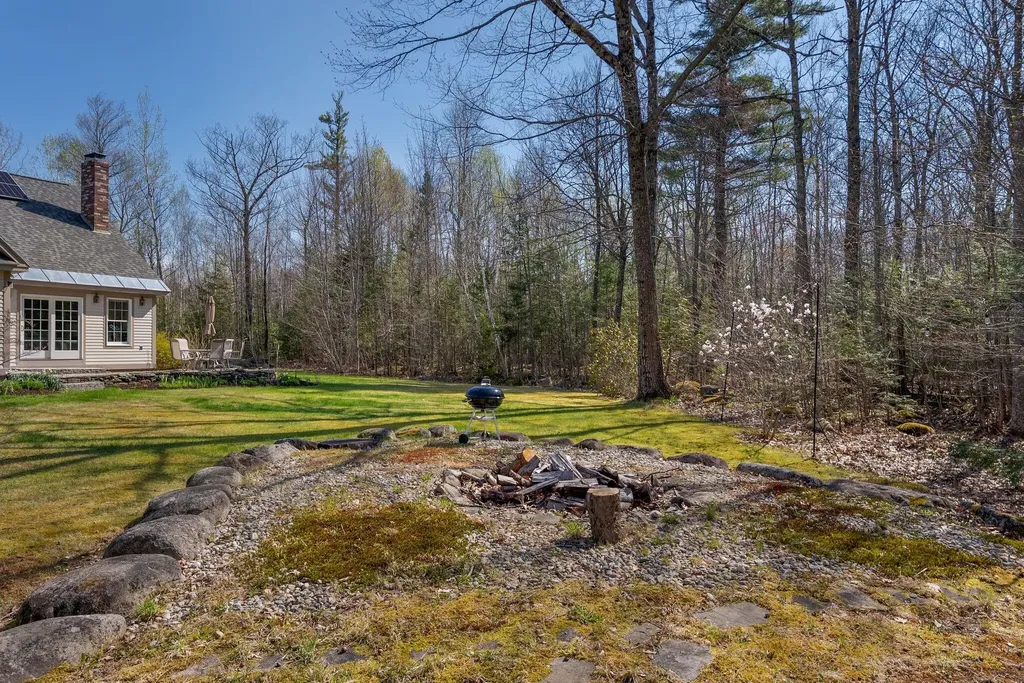 80 Grandview Drive Belgrade ME 04917