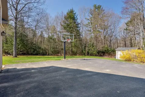 80 Grandview Drive Belgrade ME 04917