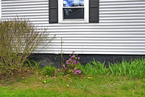 14 Windy Street Augusta ME 04330