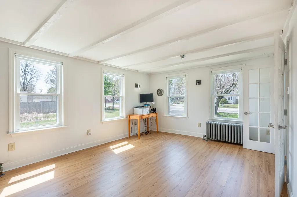 1105 Pequawket Trail Standish ME 04085