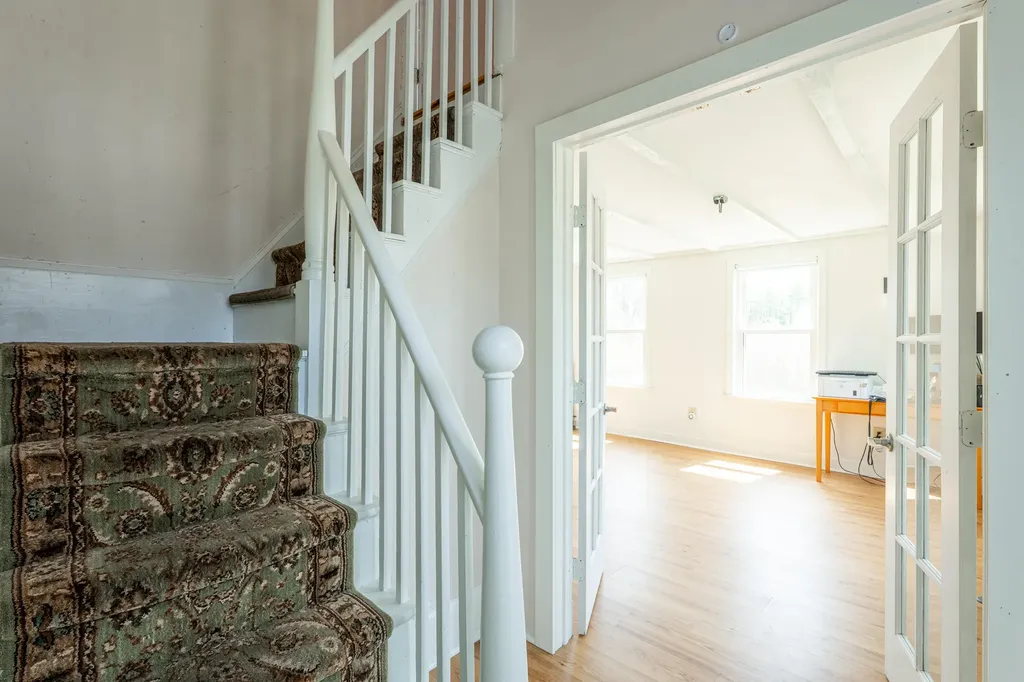 1105 Pequawket Trail Standish ME 04085