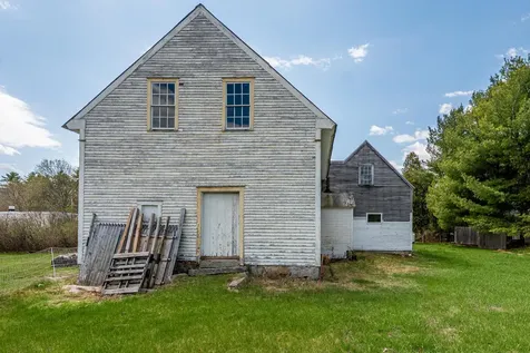 1105 Pequawket Trail Standish ME 04085