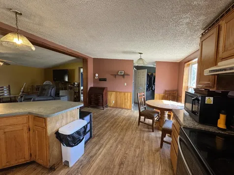 2415 Elliottsville Road Willimantic ME 04443