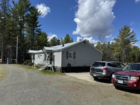 2415 Elliottsville Road Willimantic ME 04443