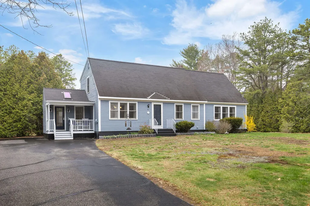 43 Sedgewood Drive Kennebunk ME 04043