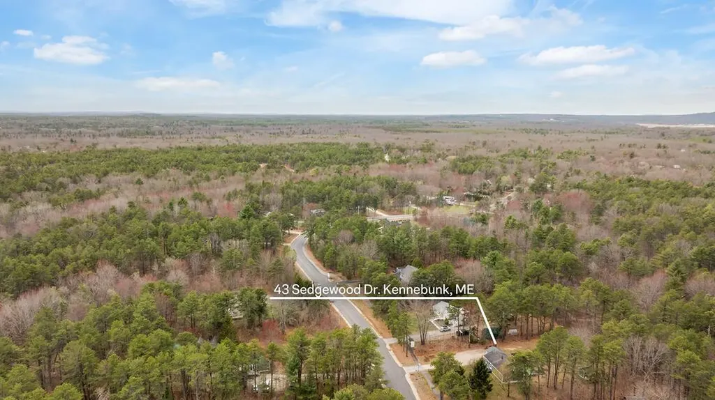 43 Sedgewood Drive Kennebunk ME 04043